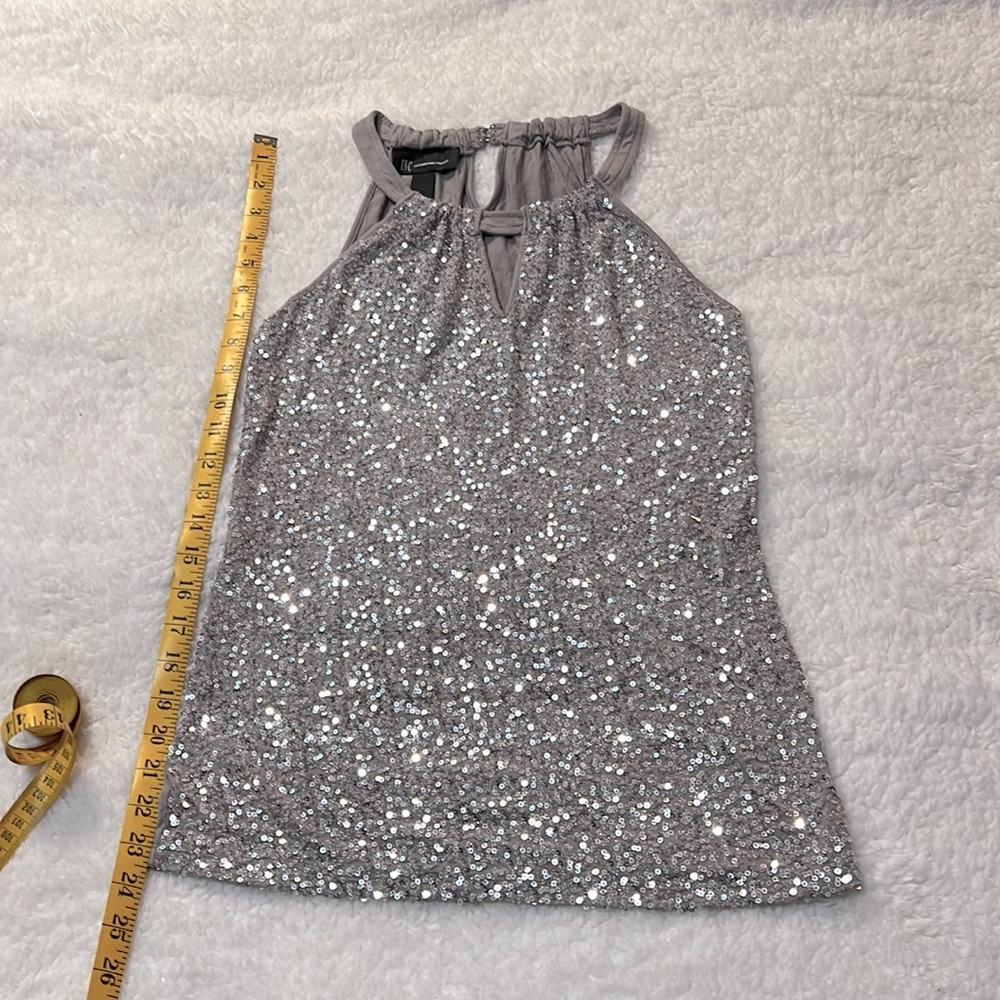 Shimmery top